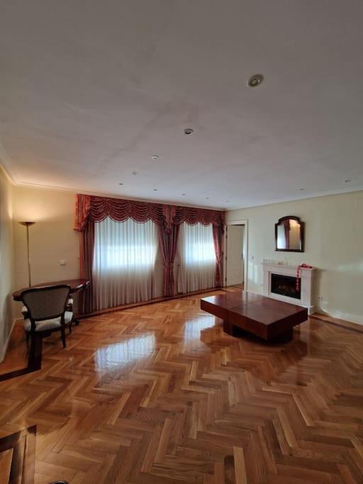 La Casona Imperial Villa Alpedrete ภายนอก รูปภาพ
